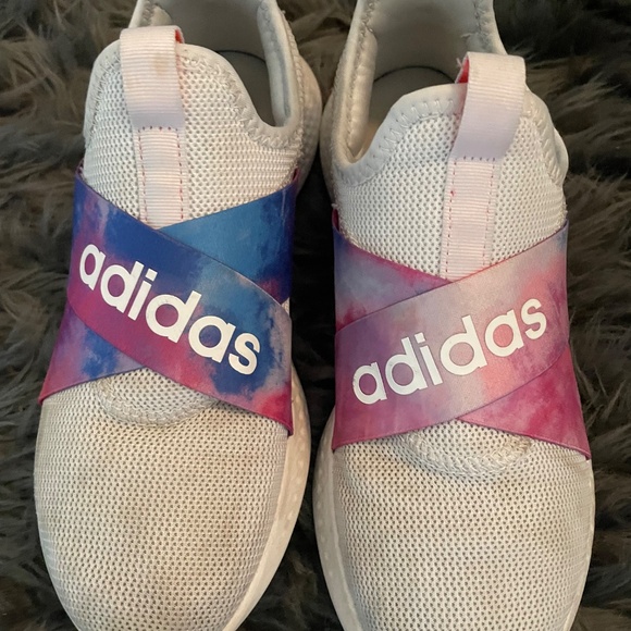Adidas white with tye die band athletic shoes - Picture 2 of 5